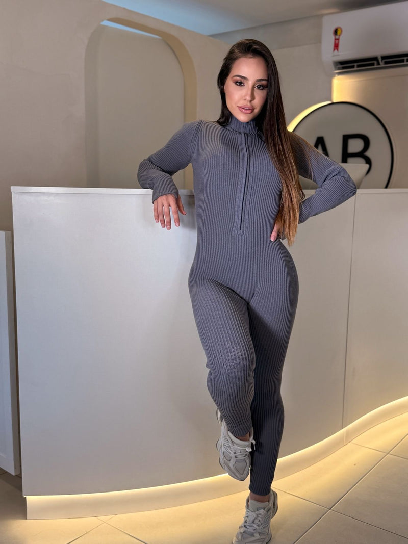Macacão Ziper